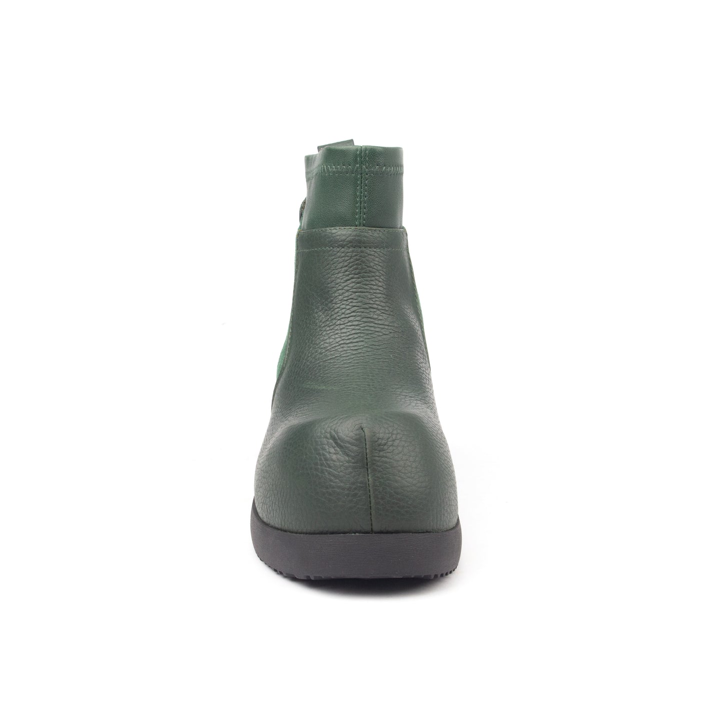 Lacoste Pebbled Suede Boots – A Fusion of Comfort & Bold Style