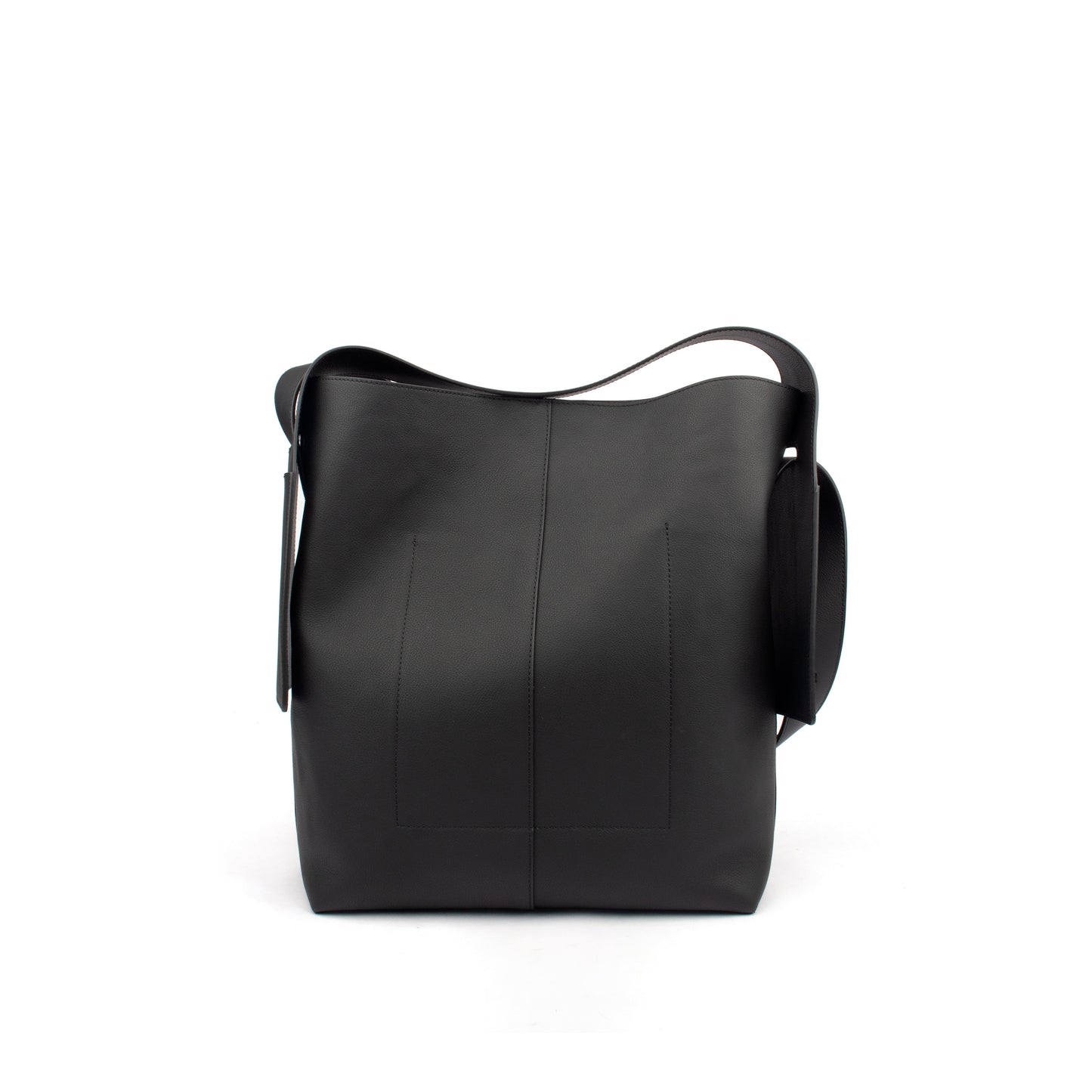 Effortless Elegance: The TT Lacoste Leather Tote