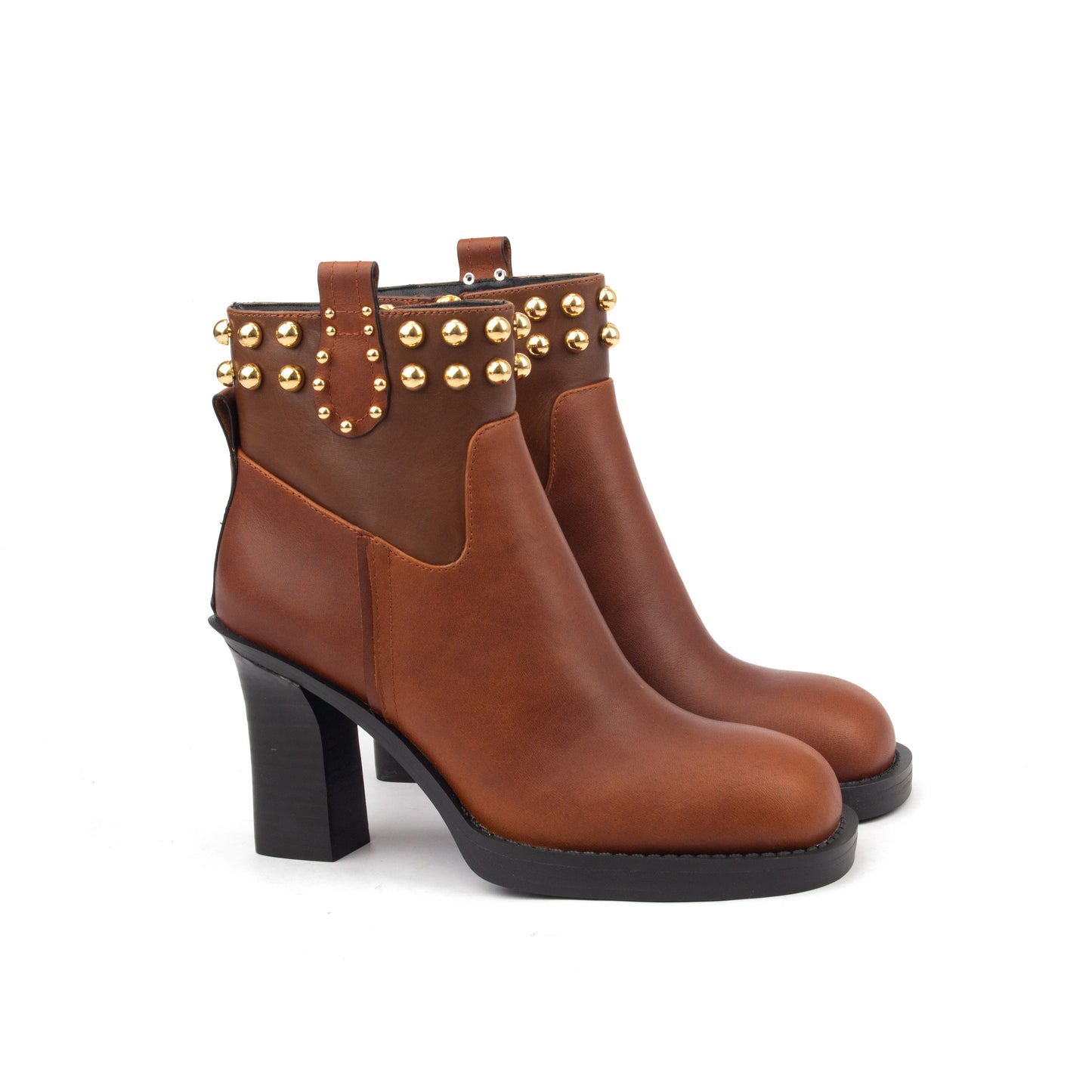 Stud Milan Low – Chic Ankle Boots with Gold Studs