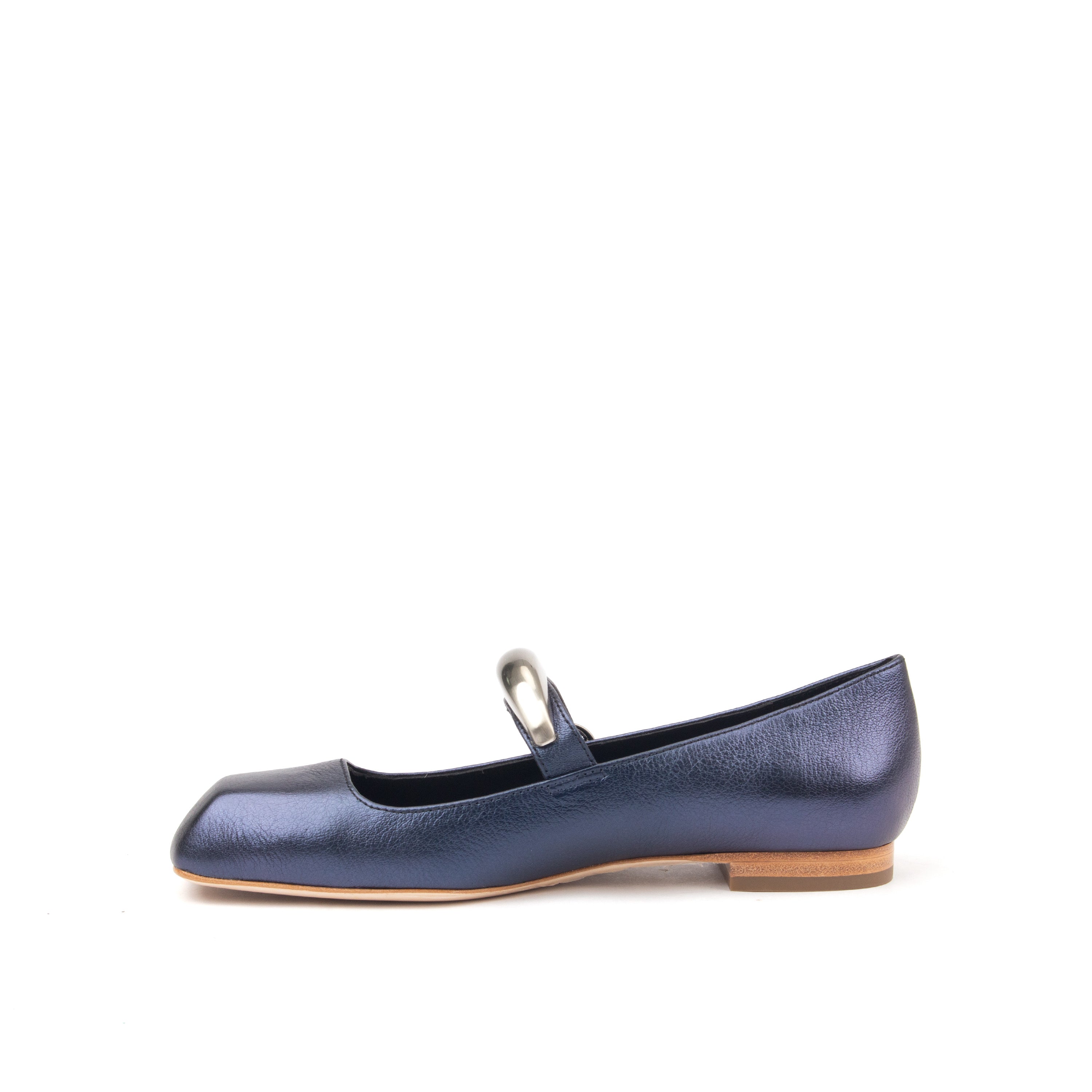 TIMES SQUARE – A Luxe Metallic Flat with Modern Glamour