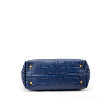 Paris Tote – The Ultimate Croc-Embossed Leather Bag
