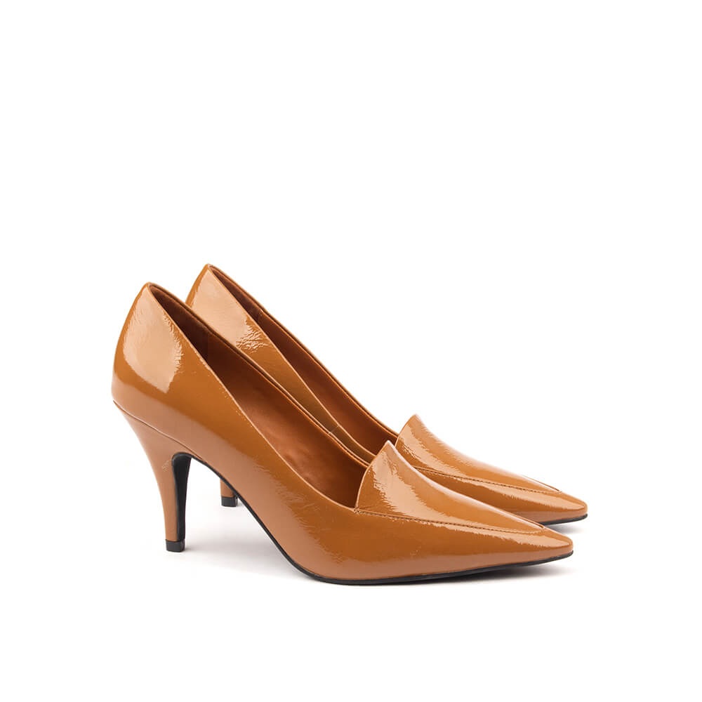 Caramel tan patent court pumps pointed toe women mid heel stiletto