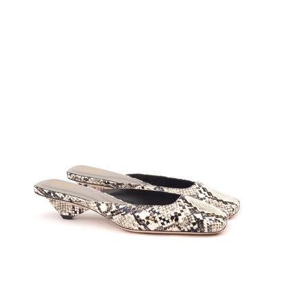 5TH AVE – Effortless Elegance in Every Step