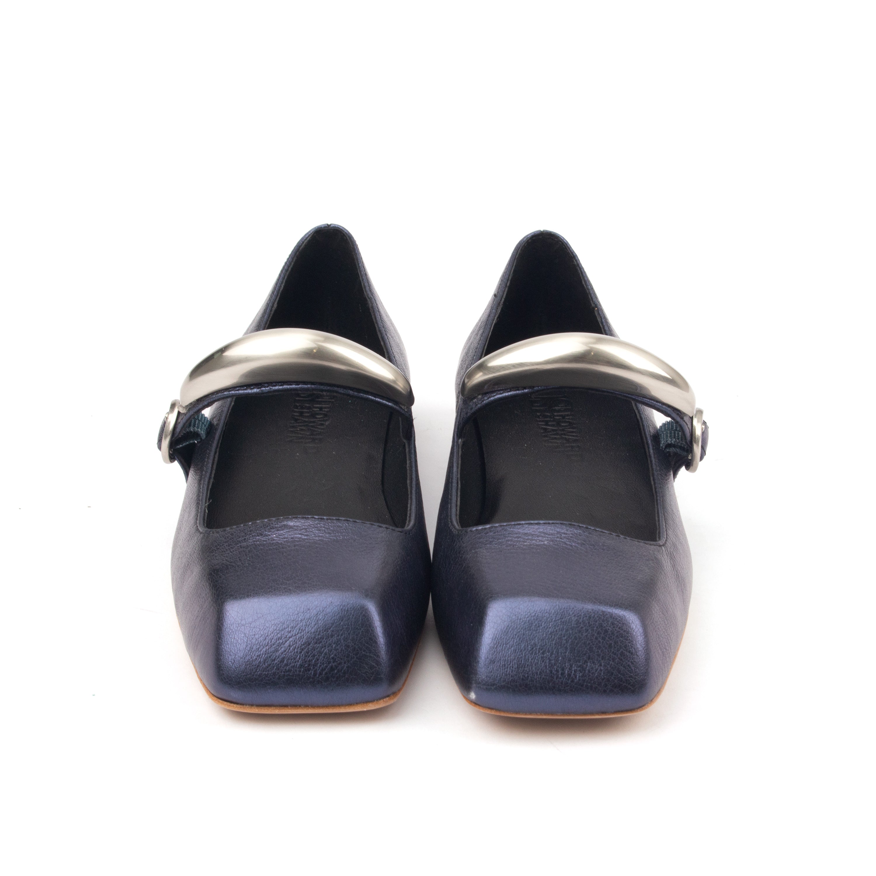 TIMES SQUARE – A Luxe Metallic Flat with Modern Glamour