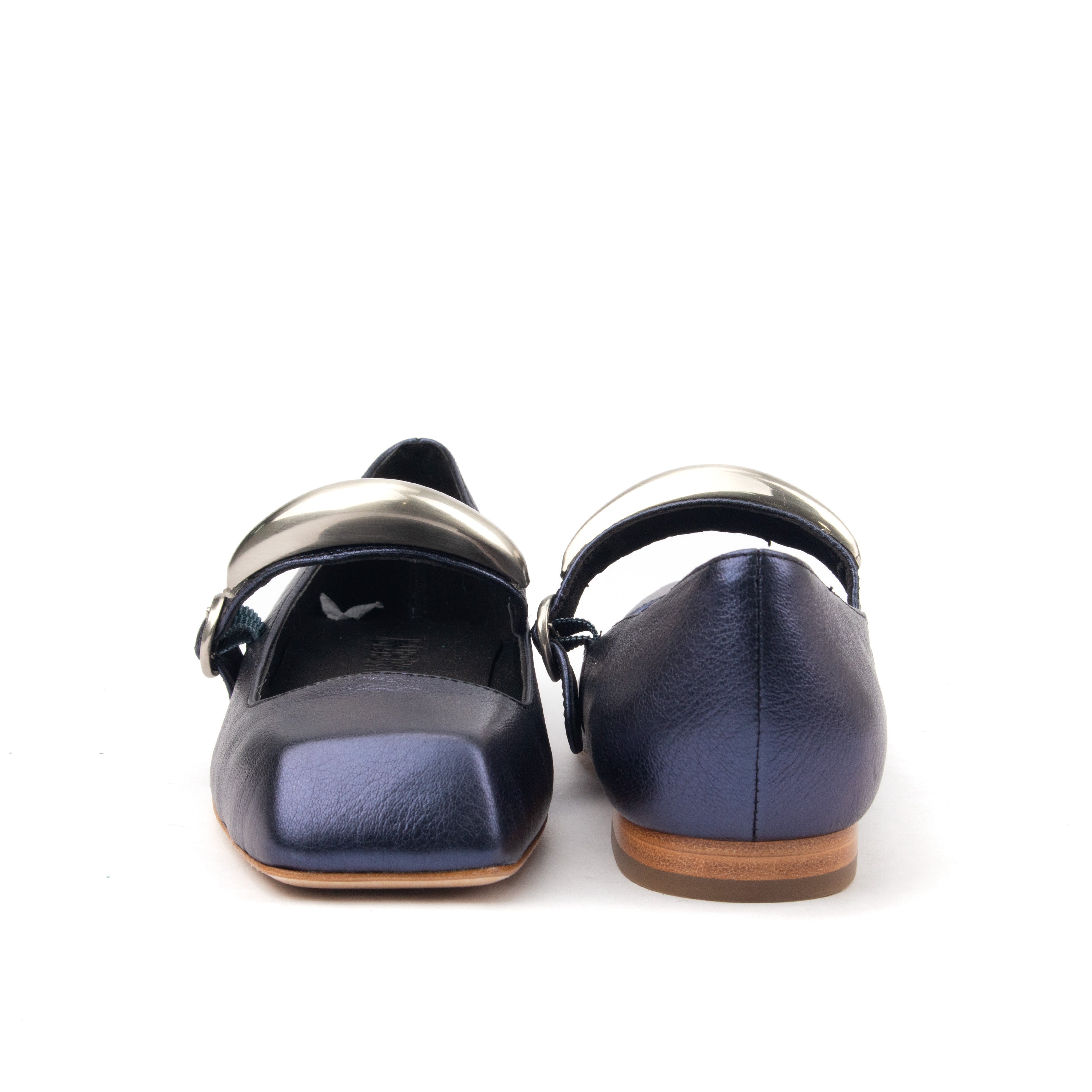 TIMES SQUARE – A Luxe Metallic Flat with Modern Glamour