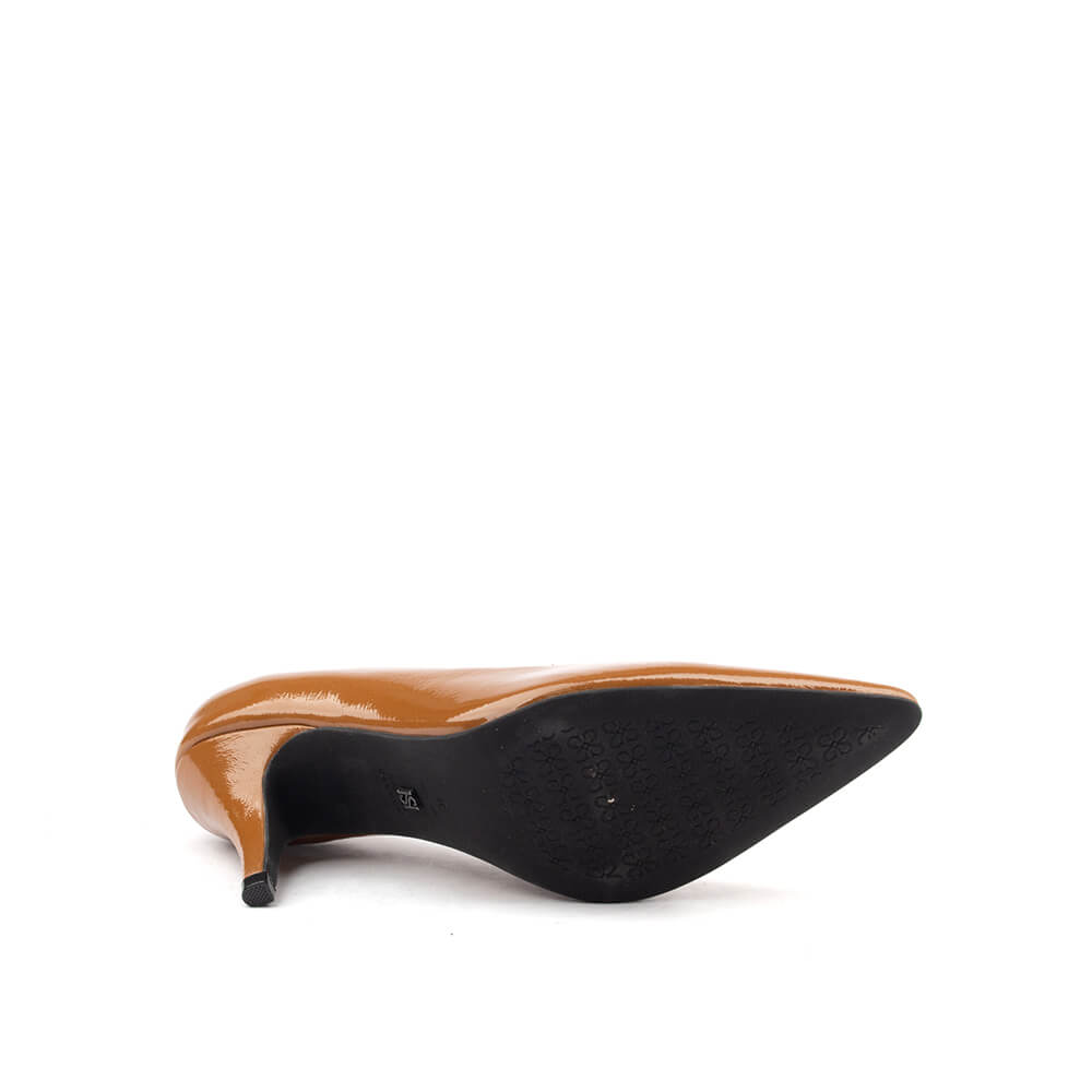 Women's work heels tan caramel patent leather pointed court pump