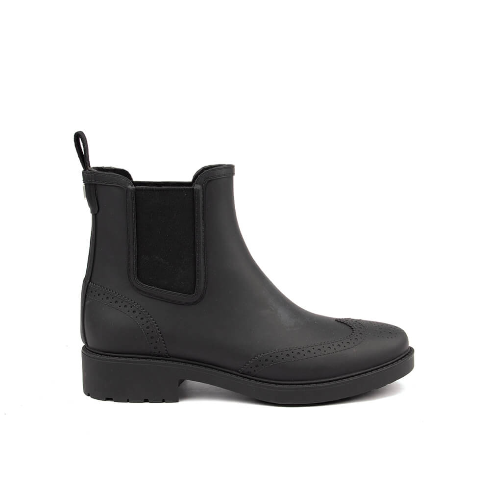 Women's matte black brogue Chelsea rain boots waterproof ankle wellington