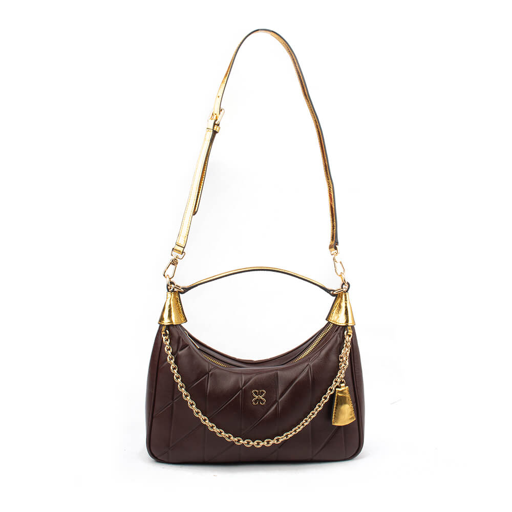 Chic women's hobo handbag in brown quilted leather with gold chain accent