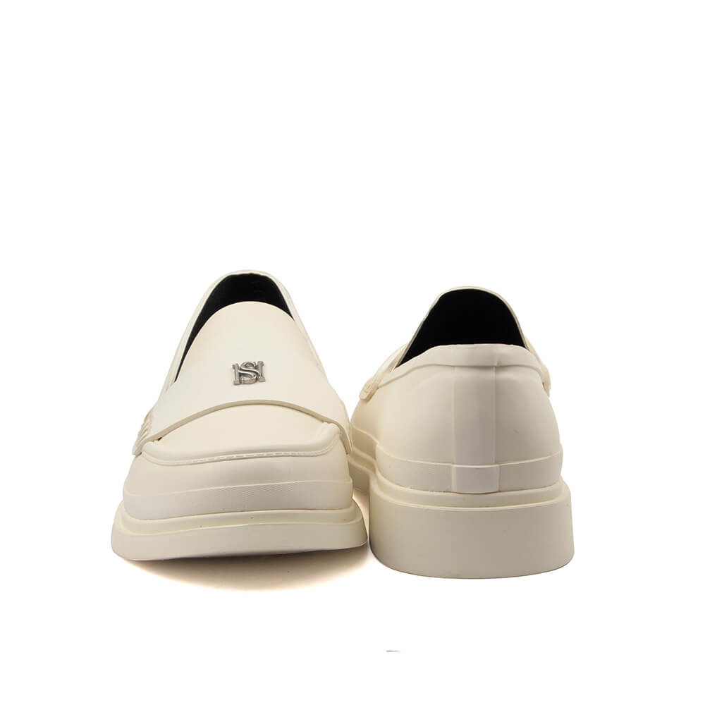 Women's Howard Shawn white platform penny loafers HS silver logo