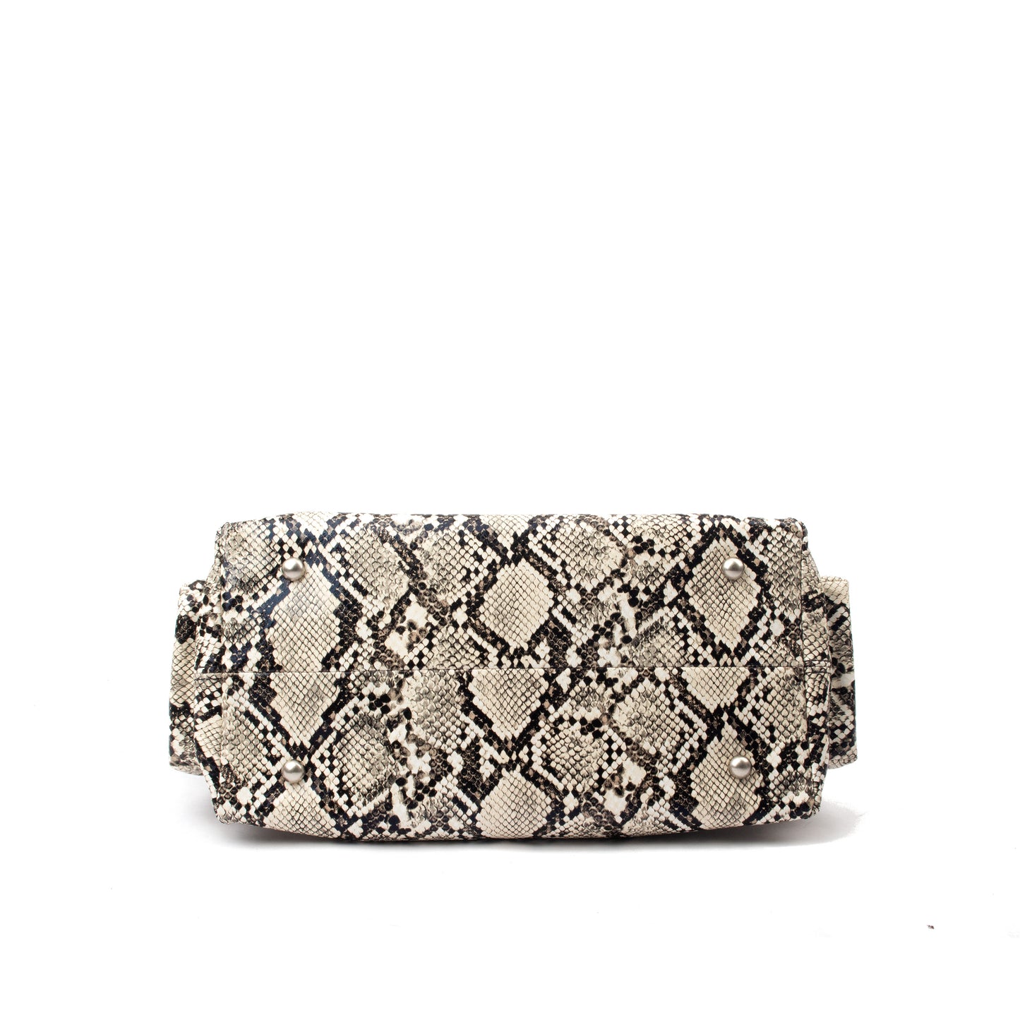 SaintClare Handbag – Nappa Leather Luxury Meets Bold Design