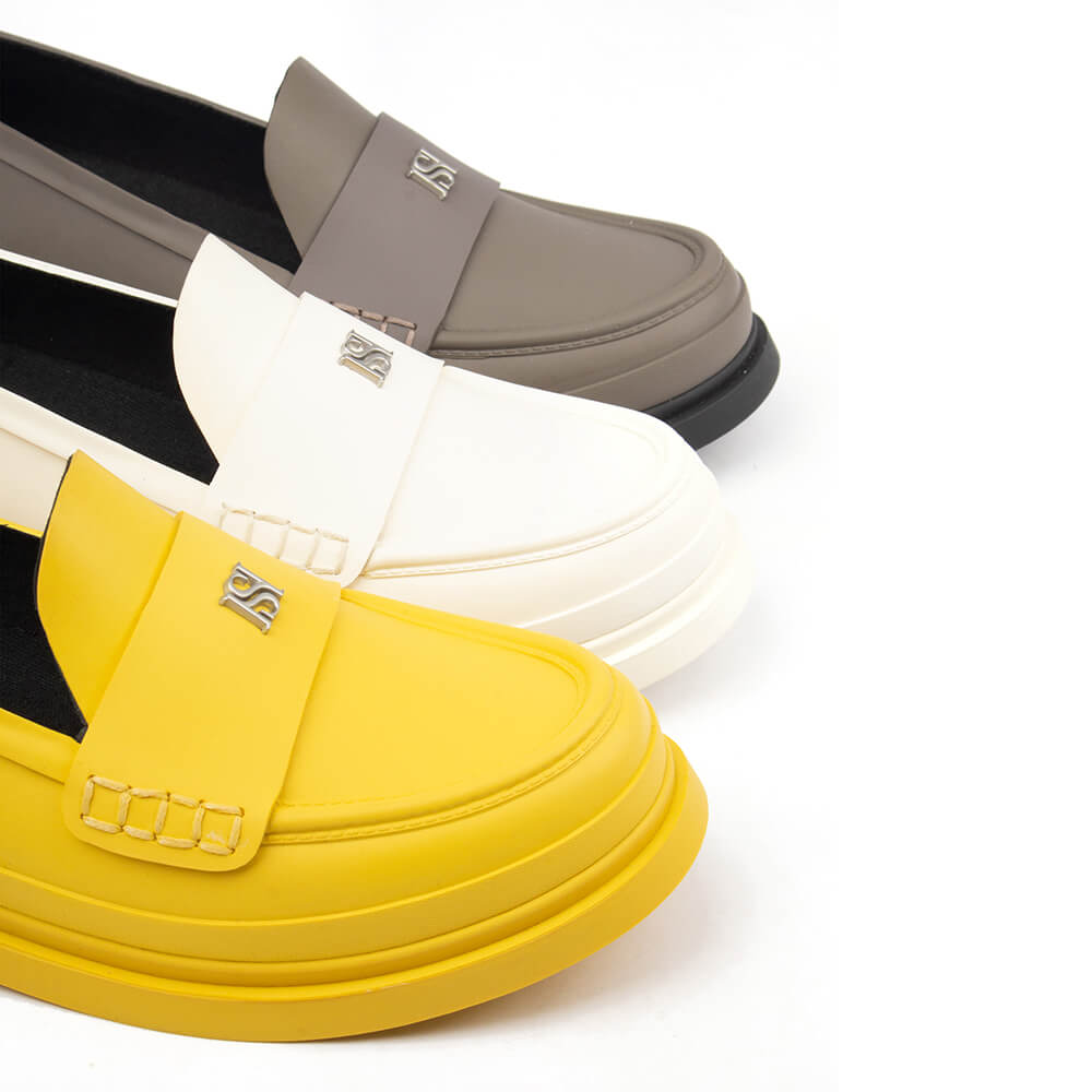 White chunky platform slip-on loafers Howard Shawn square toe women