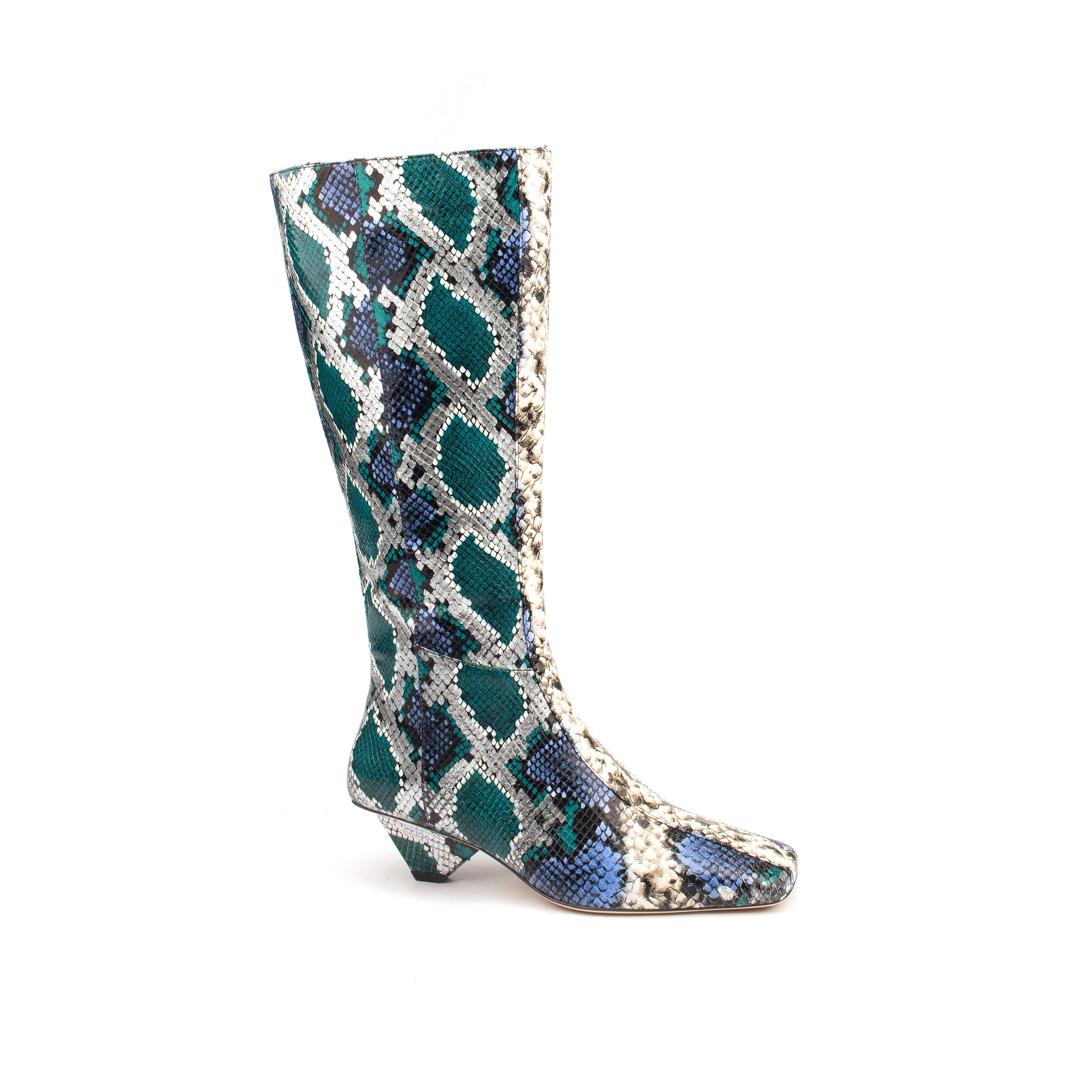 PARK AVE – Make a Bold Entrance