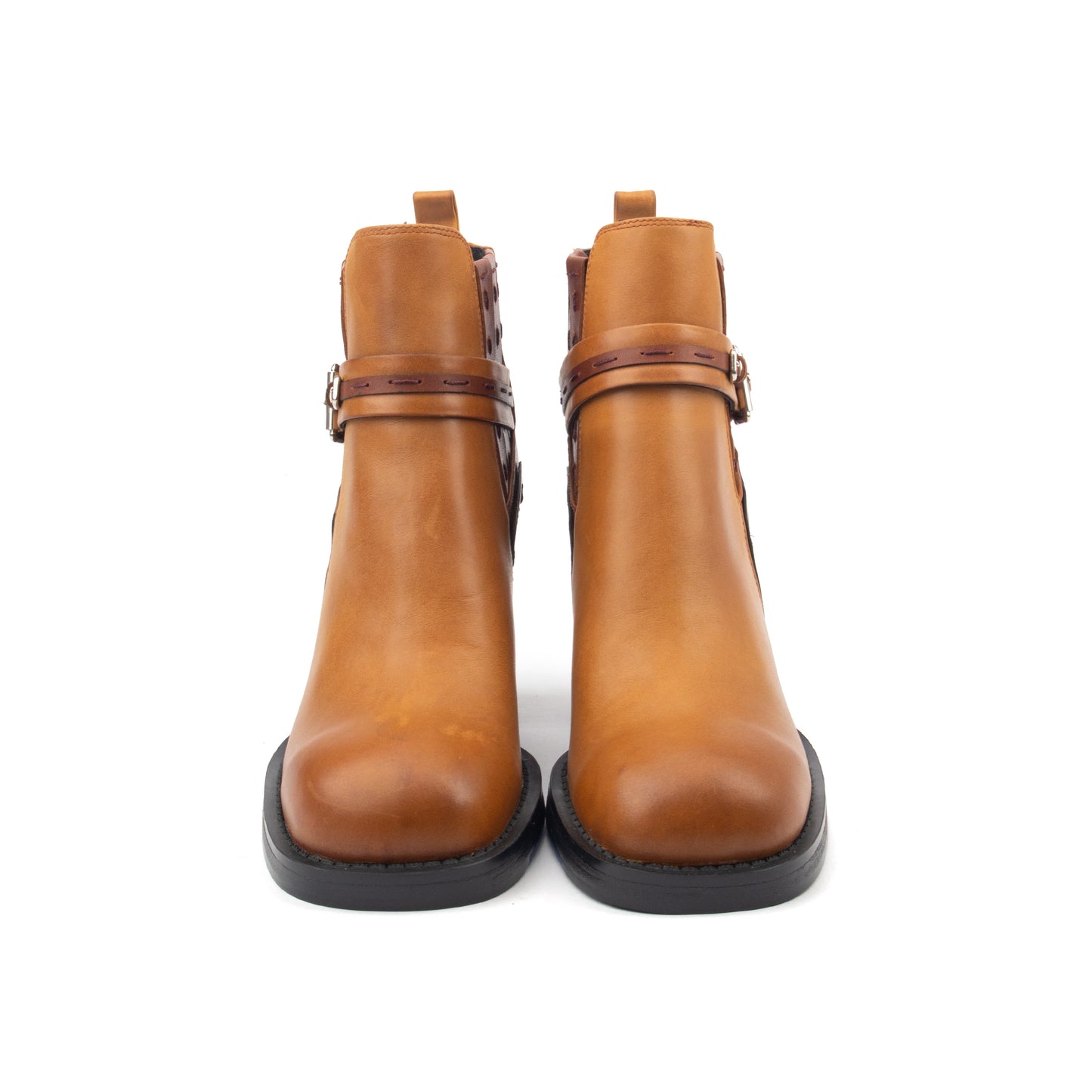 Lake Padava Heeled Ankle Boots – A Statement of Effortless Elegance