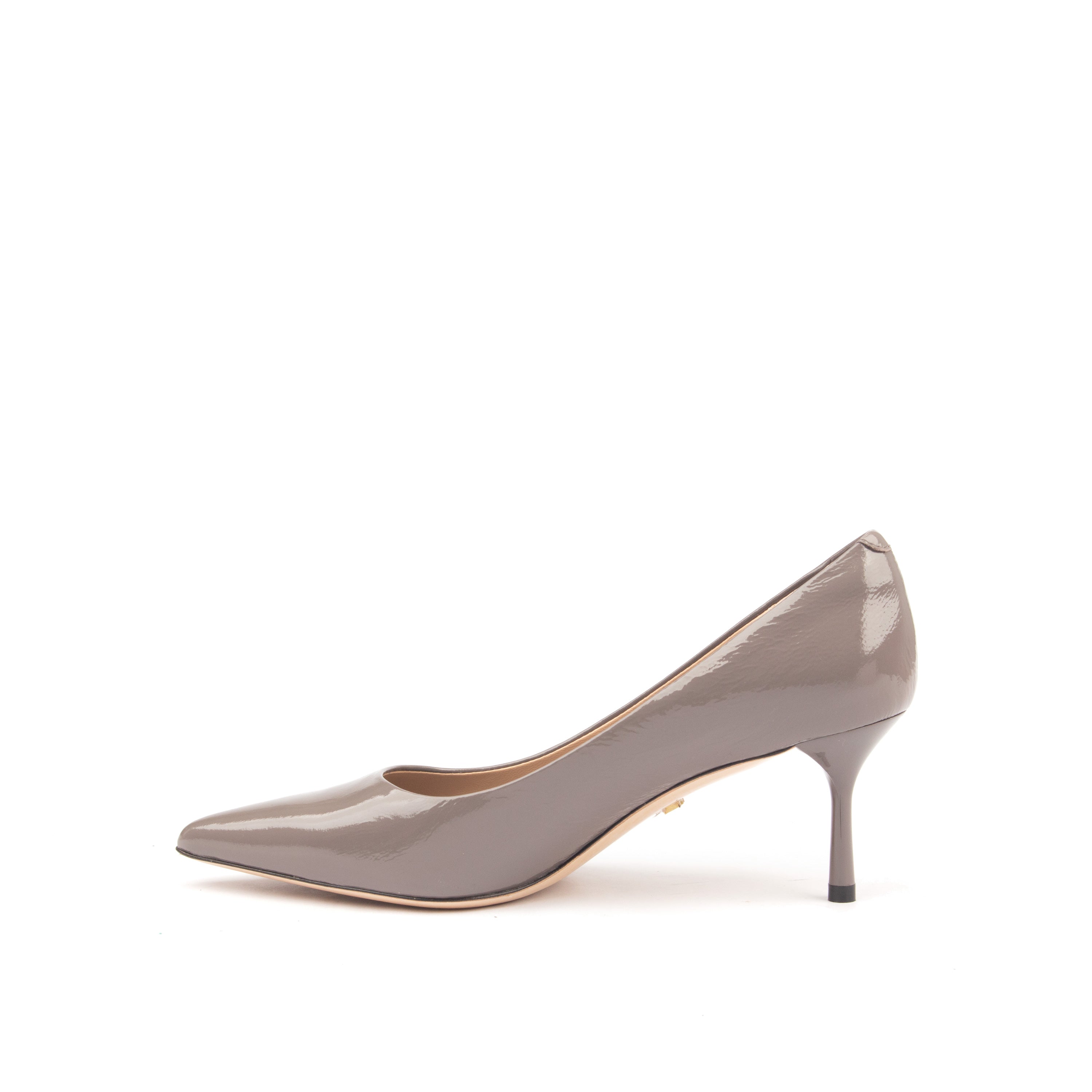 Re-Imagine Pat – Naplak Leather Pumps