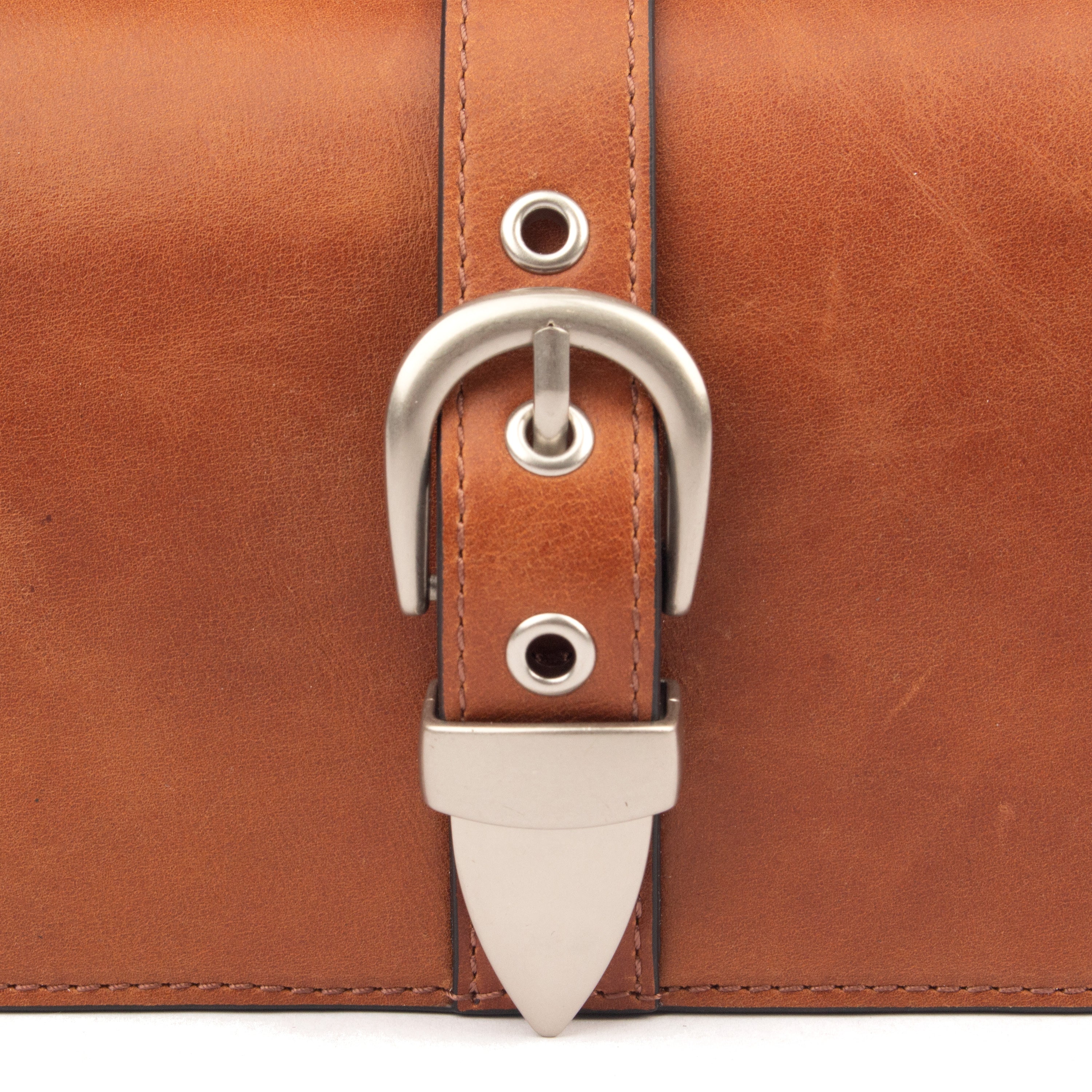 Premium Calf Leather Handbag for Everyday Sophistication