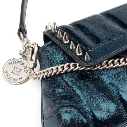 High-Shine Glamour – Diva Patent Leather Purse