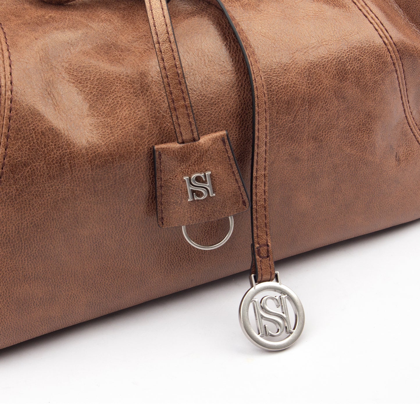 SaintClare Handbag – Nappa Leather Luxury Meets Bold Design