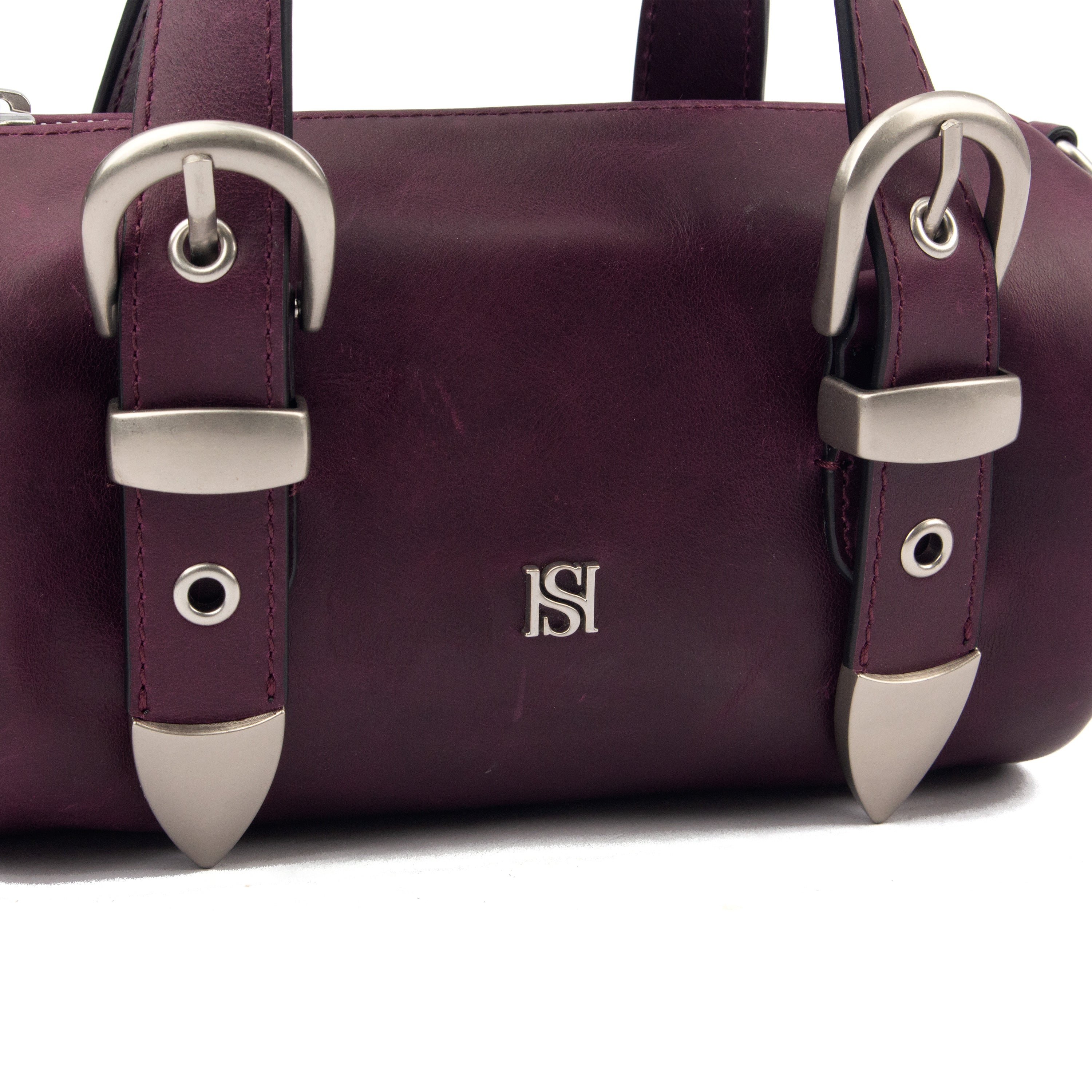 Elevate Your Style with the Lacoste Handbag