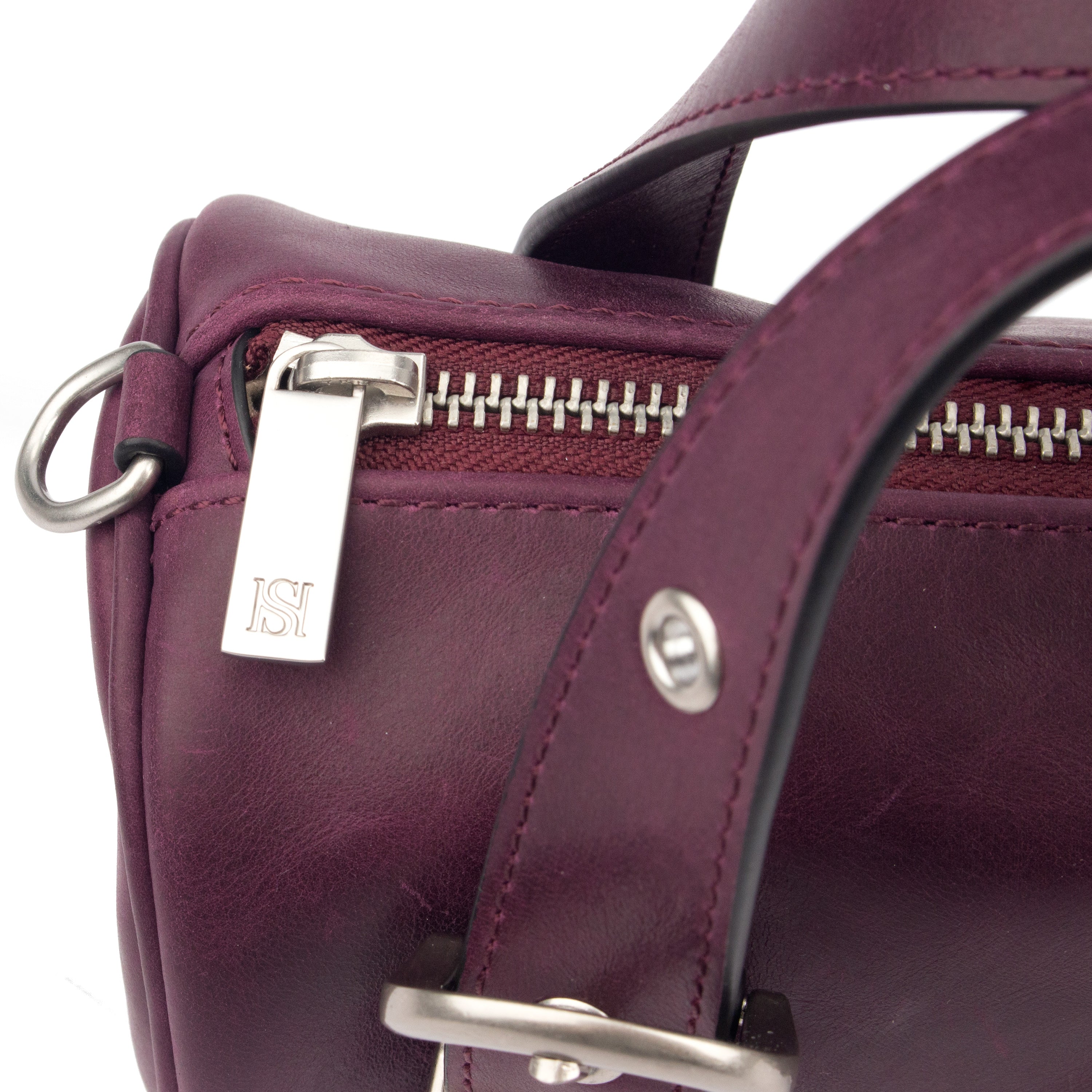 Elevate Your Style with the Lacoste Handbag