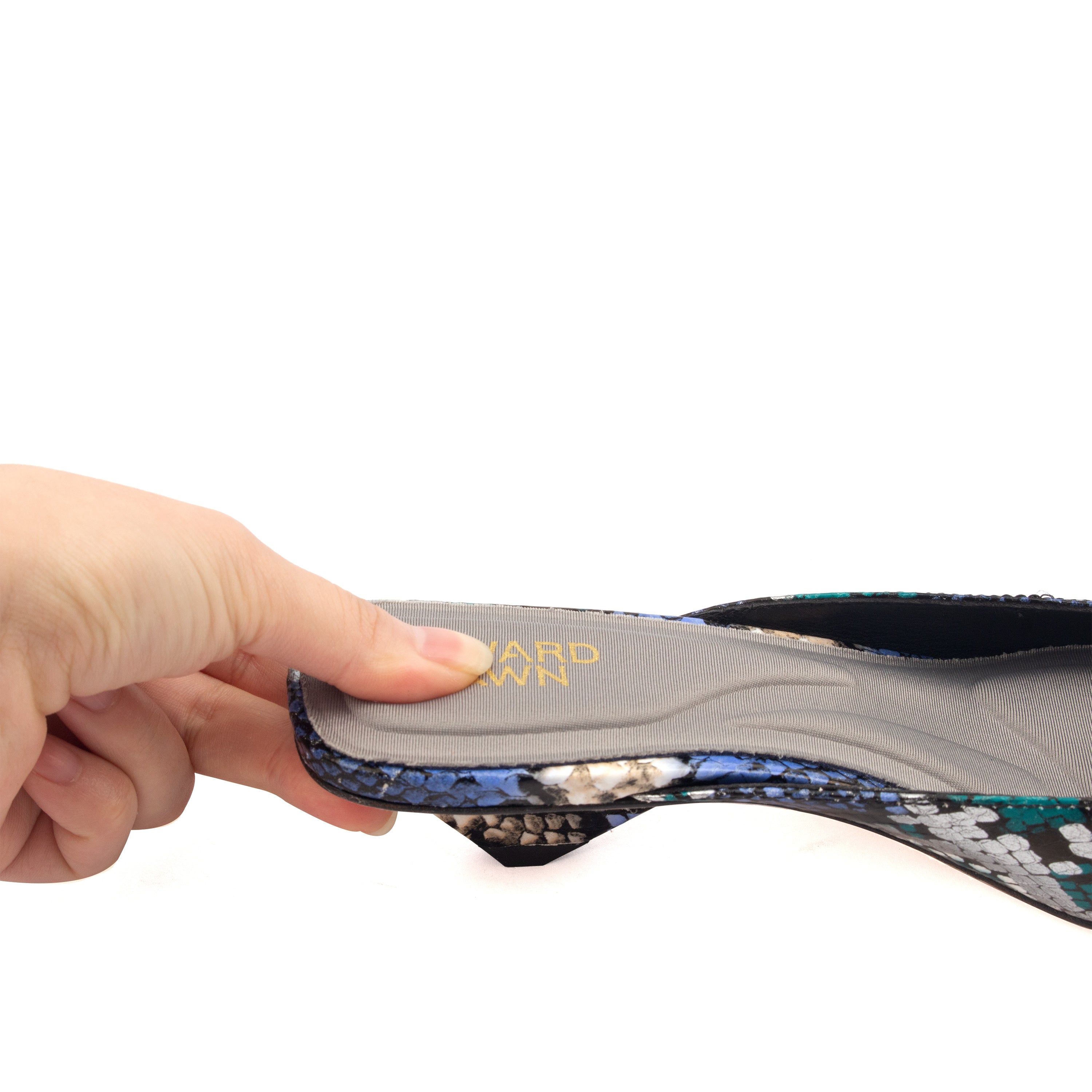 5TH AVE – Effortless Elegance in Every Step