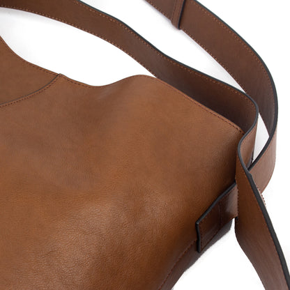 Effortless Elegance: The TT Lacoste Leather Tote