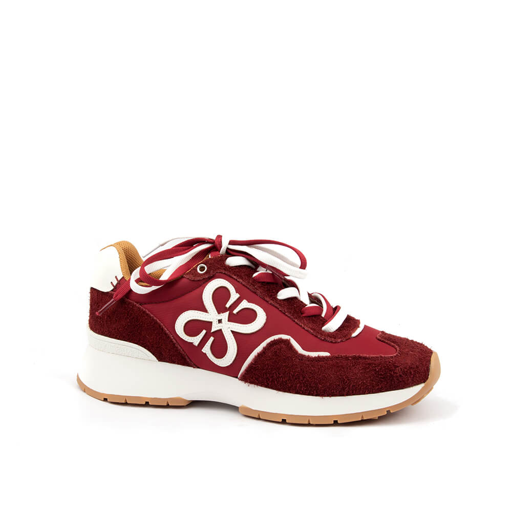 Women's retro-style red dad trainers with mixed suede panels and white sole
