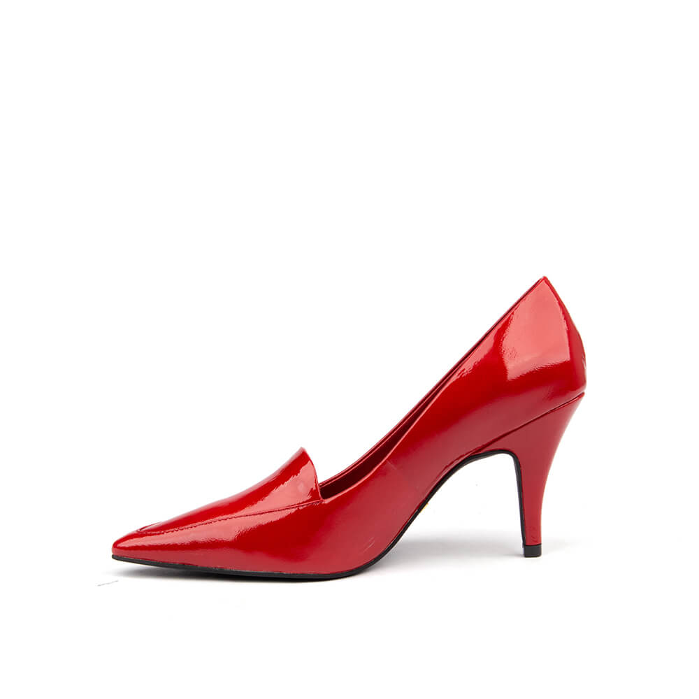 Women's glossy red patent pump shoes with V-cut topline and pointed toe