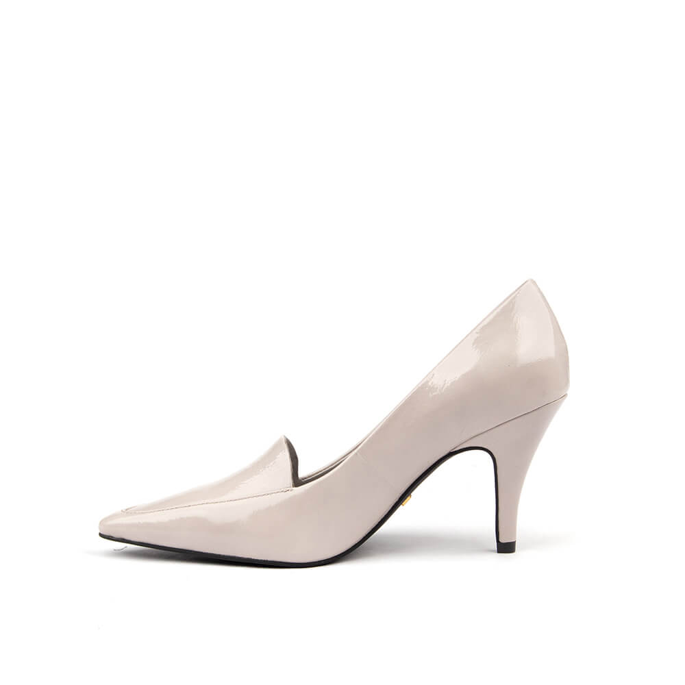 Women's glossy off-white patent pump shoes with V-cut topline and pointed toe
