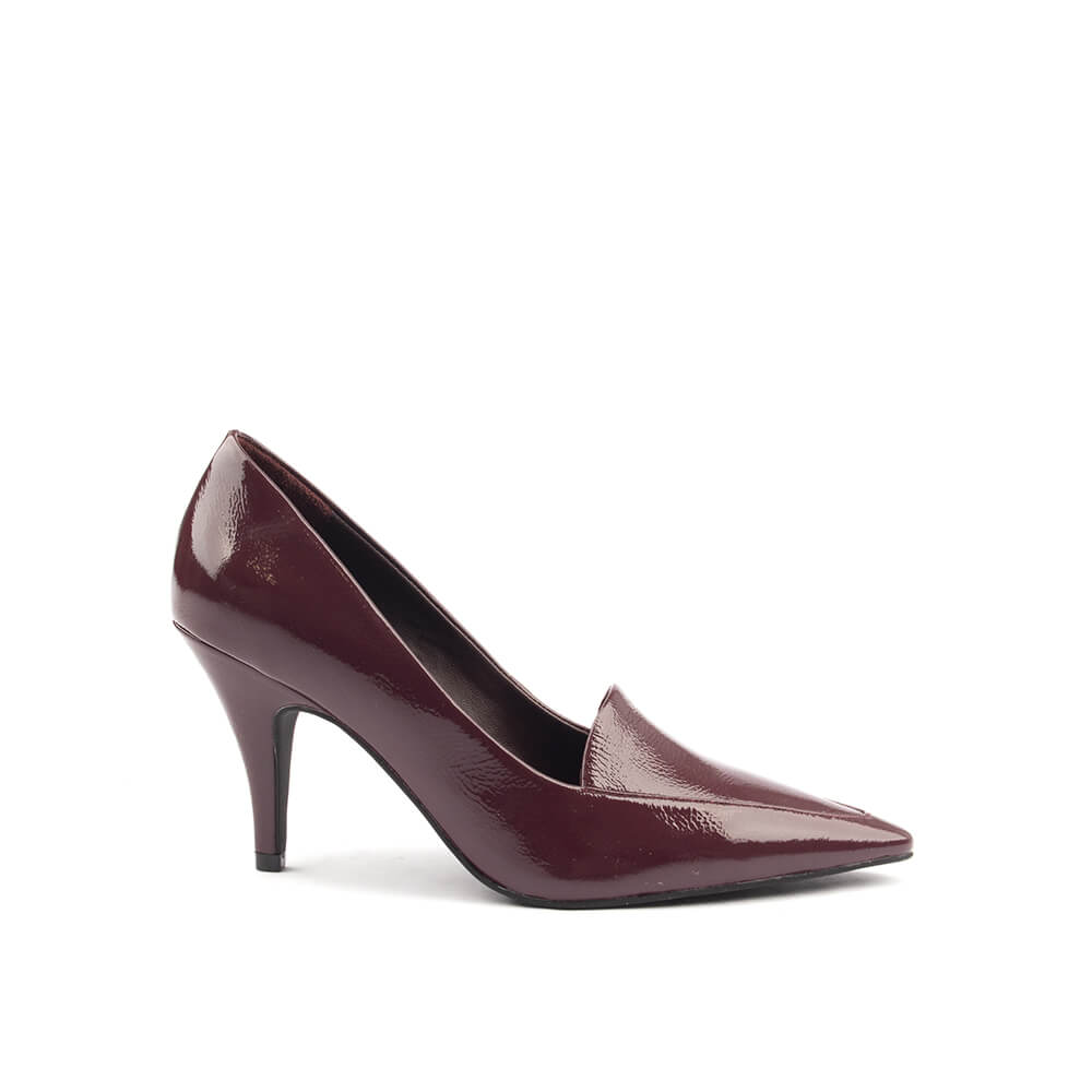 Women's deep burgundy patent leather pointed toe court pumps mid heel