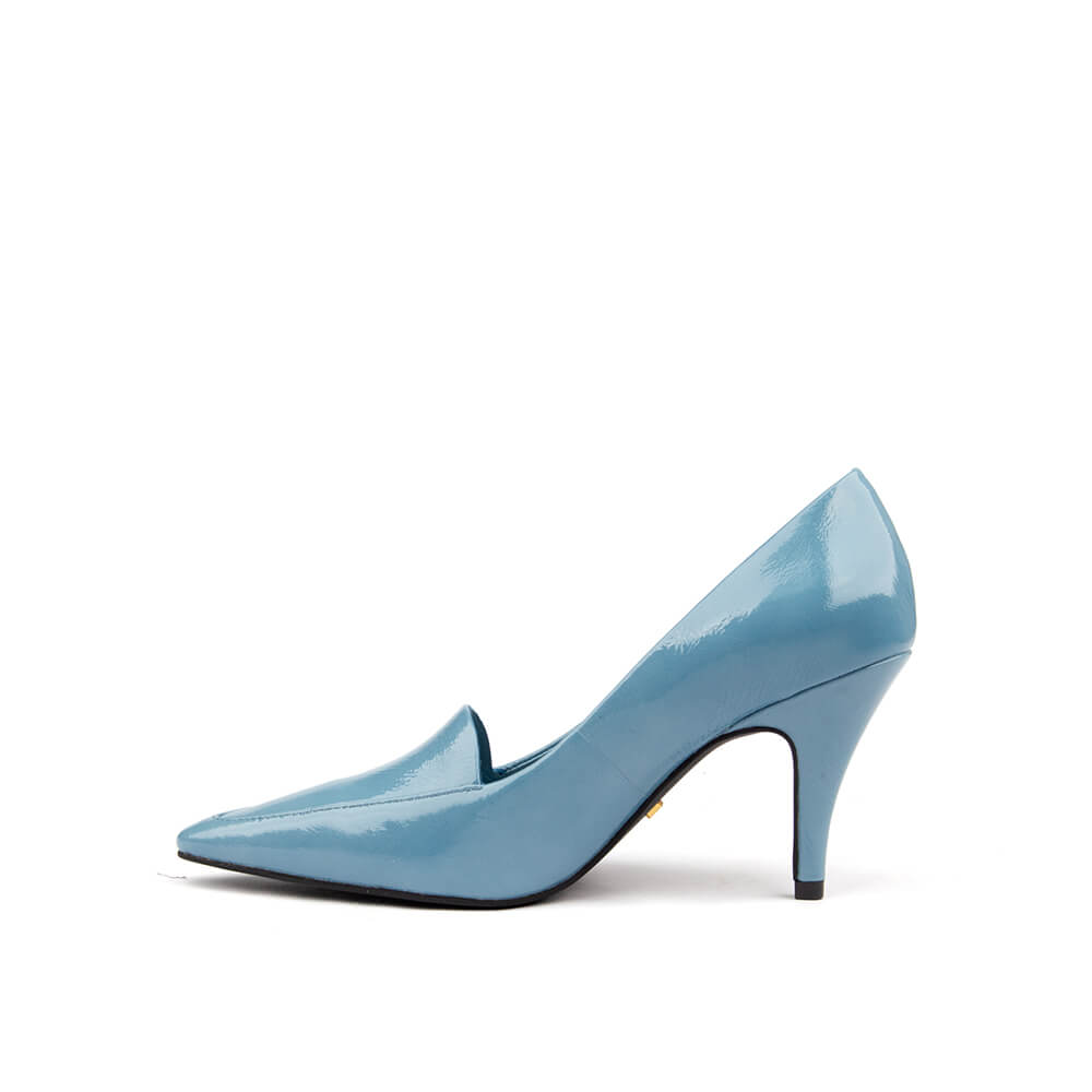 Women's glossy blue patent pump shoes with V-cut topline and pointed toe