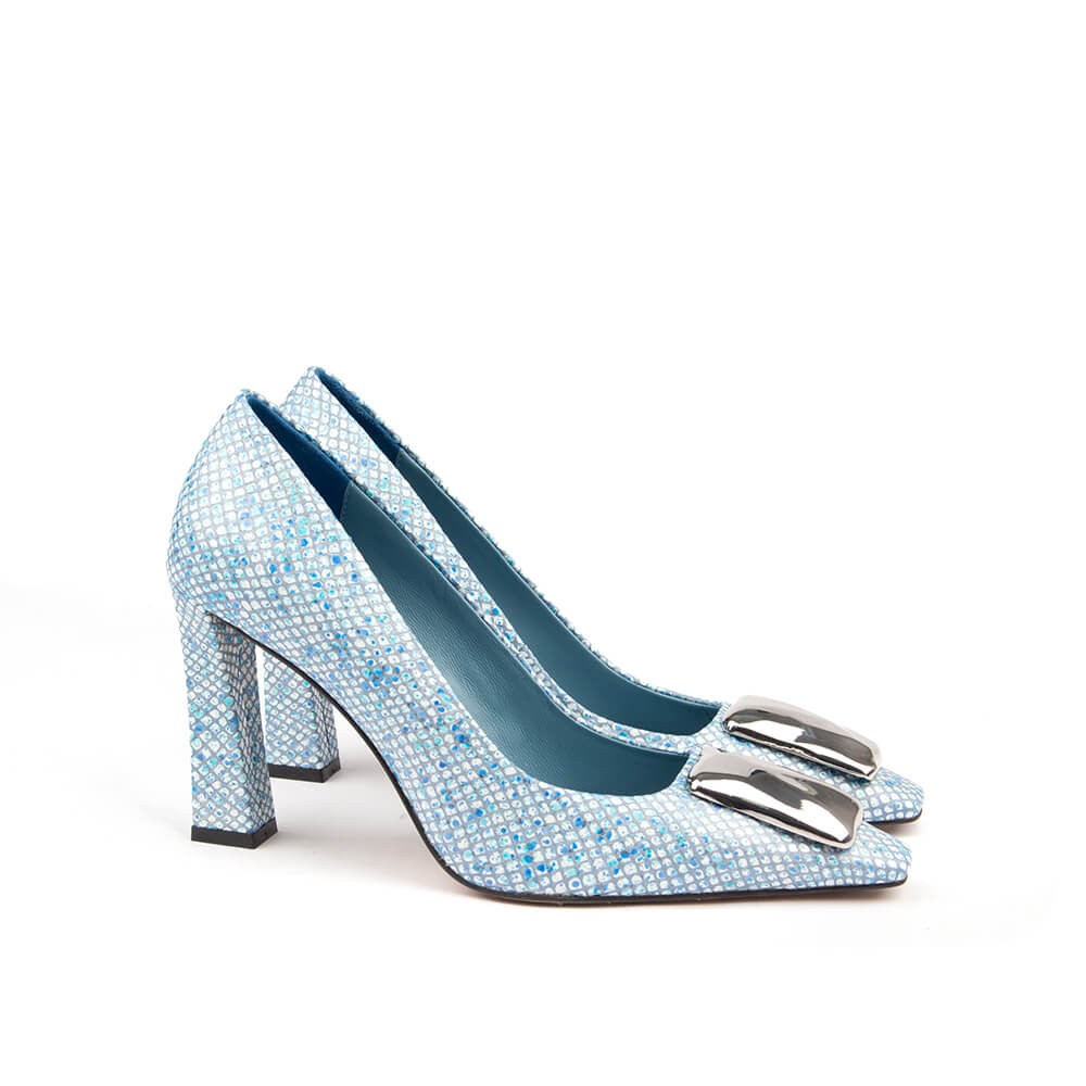 Women's glitter court shoes in blue crystal with polished silver toe accent