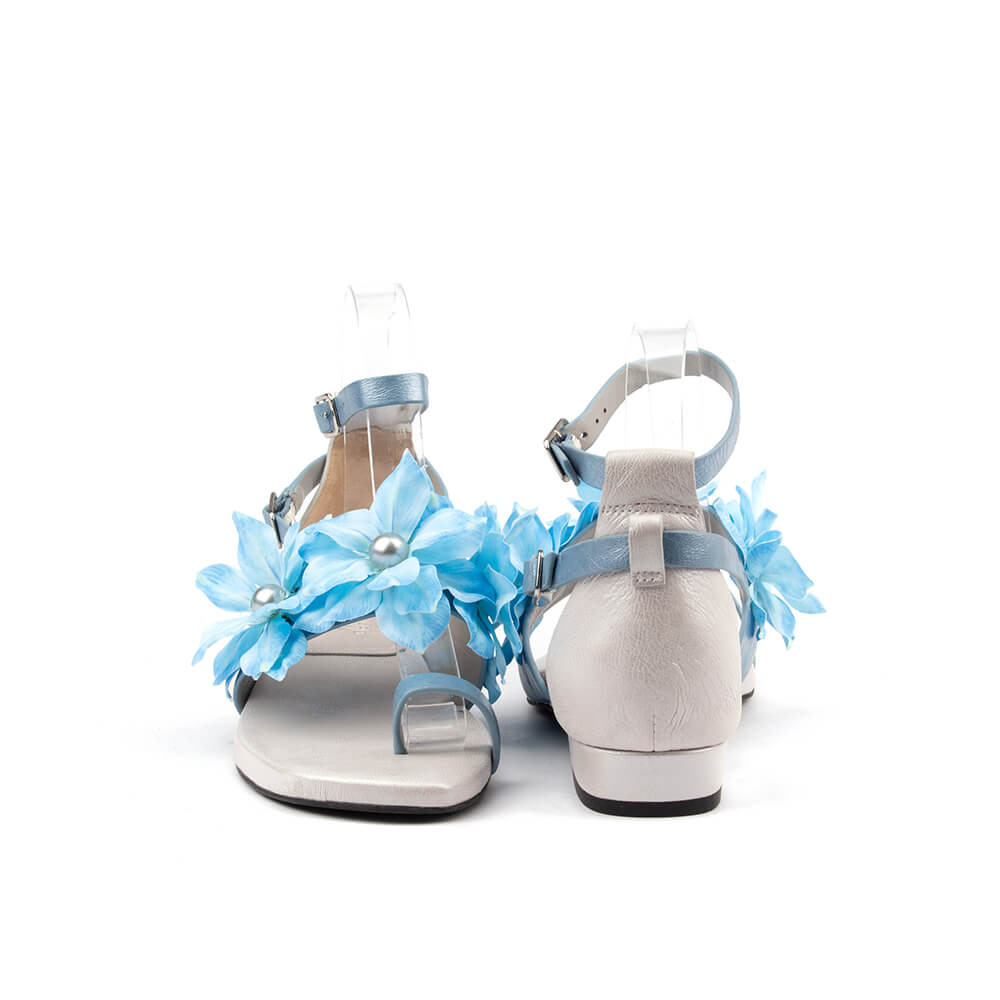 Women's flower embellished flat sandals blue pearl open toe