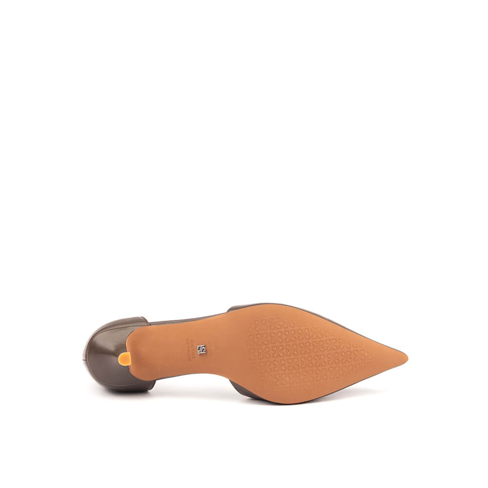 Women's elegant pointed pumps in bitter mocha with gold chain T-bar ankle strap